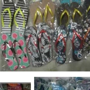 300.000 Paris wholesale sale price